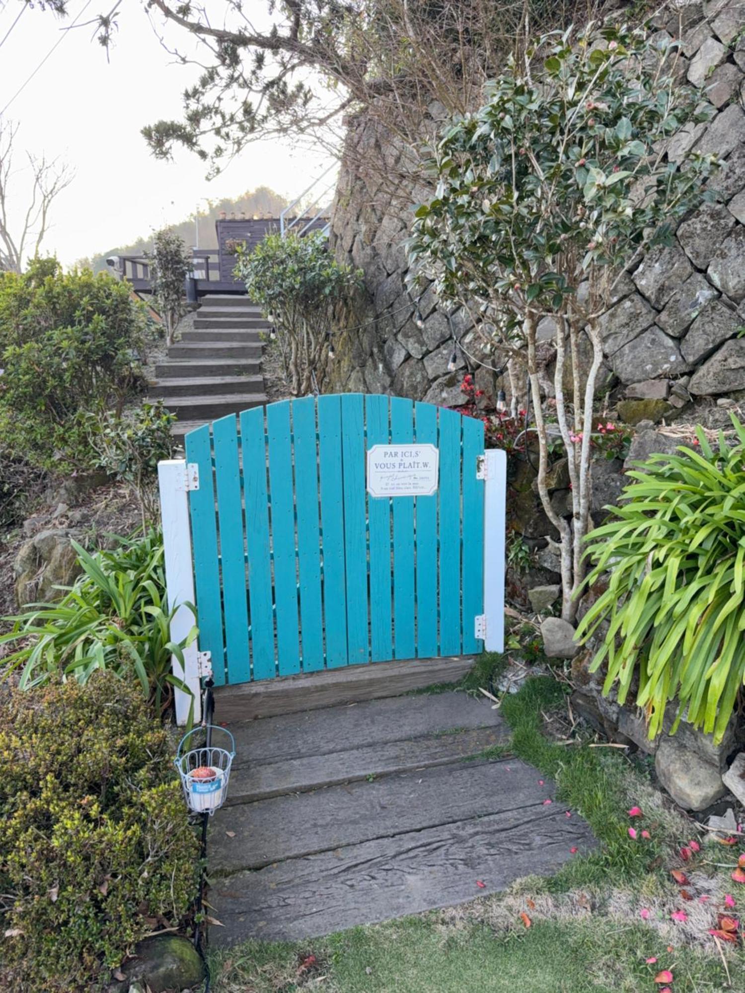 Alishan Tea Garden B&B Fenchihu Bagian luar foto